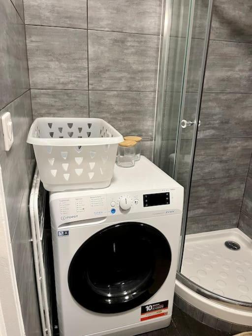 Appartement Situe Au Centre Ville D'Alfortville Kültér fotó